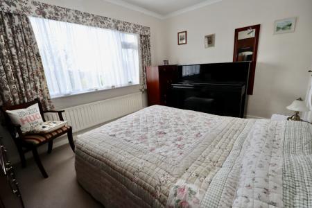 Bedroom 1 (Ground fl