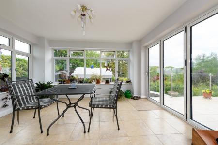 Garden room
