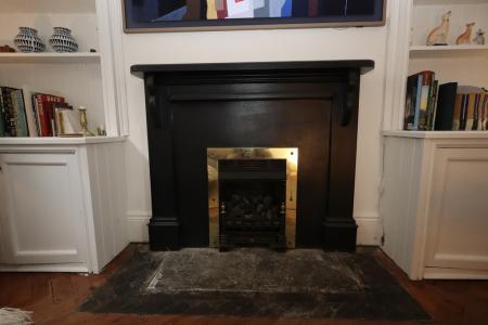Sitting room firepla