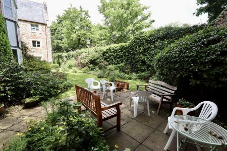 Communal gardens