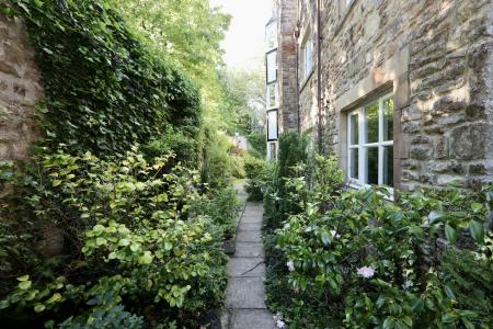 Communal gardens