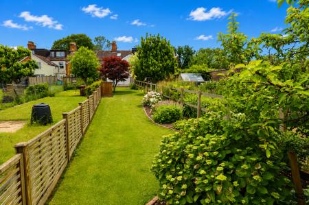 Garden to the rear