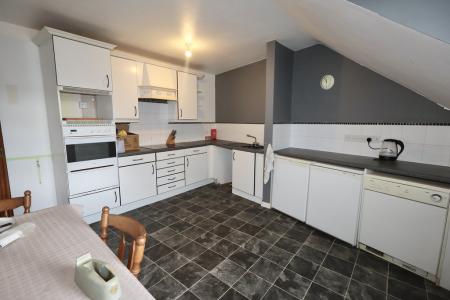 Kitchen / dining roo