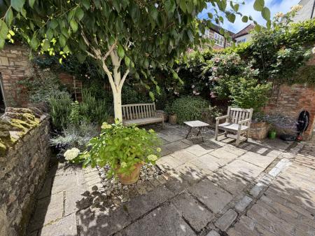 Communal garden area