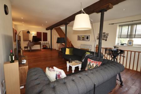 Open planing living