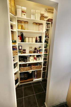Walk-in larder