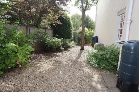 Side garden