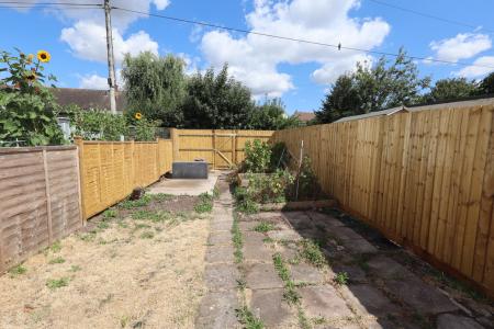 Garden and rear gate