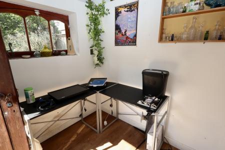 Studio/office