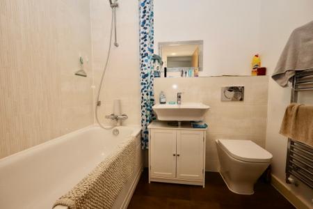 Family bathroom