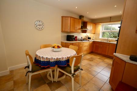 Kitchen diner