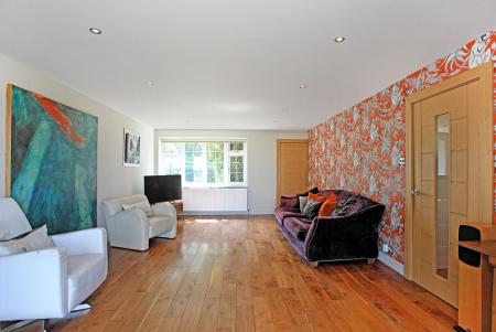 Photo 09