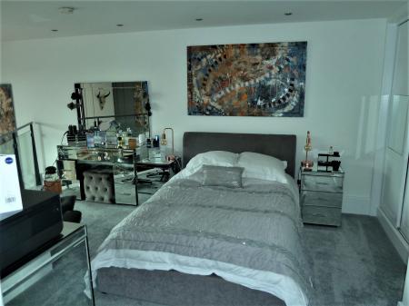 Photo 09
