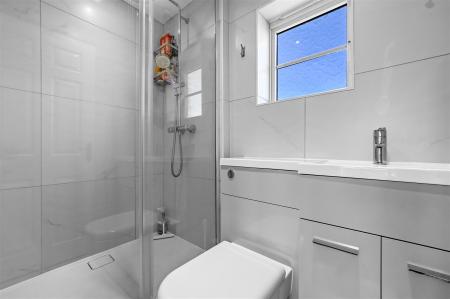 EN-SUITE TO BEDROOM ONE