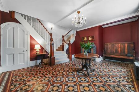 ENTRANCE HALLWAY