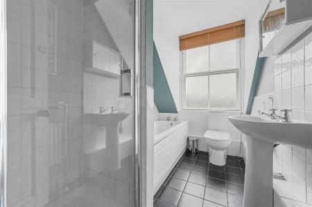 2ND FLOOR BATHROOM