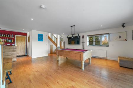 Games/Entertainment Room