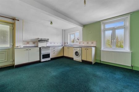 KITCHEN DINING ROOM