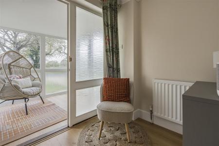 Hall/Porch