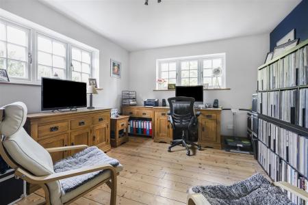 OFFICE/DOWNSTAIRS BEDROOM
