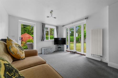 ANNEXE LIVING AREA