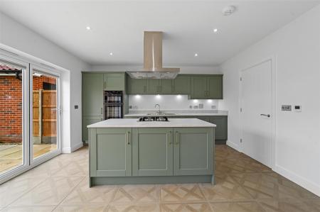 PT-ROSE-6Skylark(PLOT394)-23.jpg
