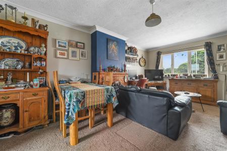 LIVING DINING ROOM