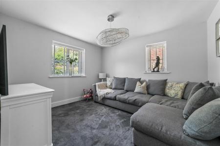 DINING ROOM/SNUG
