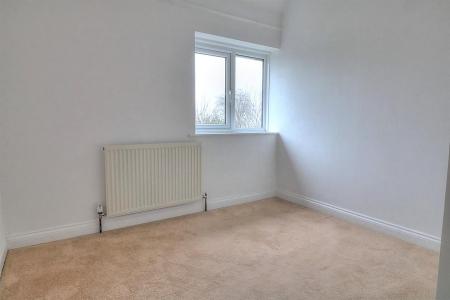 Oakmount Road 60 Bed 3.jpg