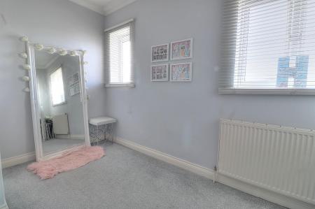 Botley Road 123 Bed 2 Alt (Custom).jpg