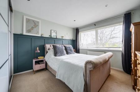 Hazel Close 8 (11).jpg