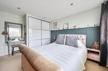 Hazel Close 8 (10).jpg