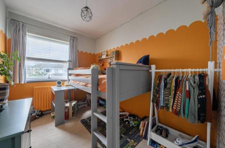 Hazel Close 8 (12).jpg