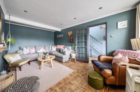 Hazel Close 8 (19).jpg