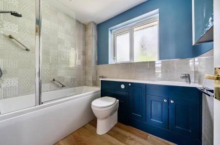 Flexford Close 60 (16).jpg