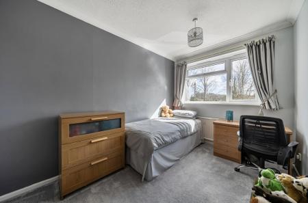 Flexford Close 60 (14).jpg