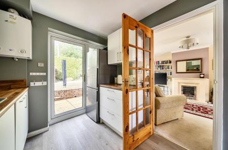 Flexford Close 60 (10).jpg