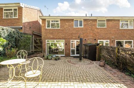 Flexford Close 60 (4).jpg