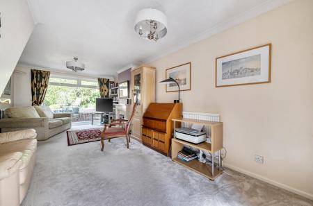 Flexford Close 60 (7).jpg