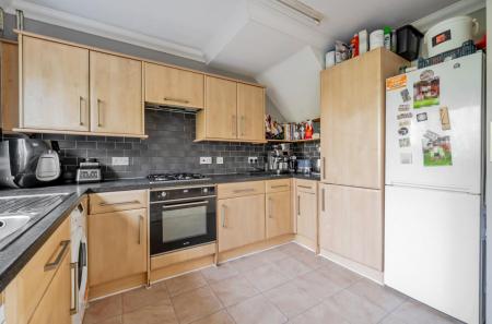 Brownhill Close 5 (10).jpg