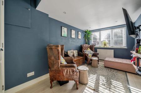 Brownhill Close 5 (16).jpg