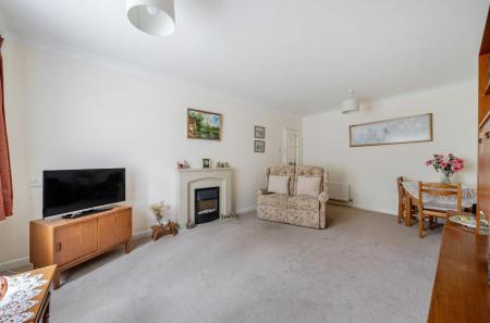 Tithewood Close 1 (8).jpg