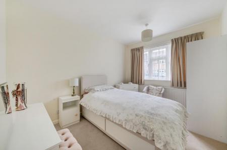 Tithewood Close 1 (15).jpg