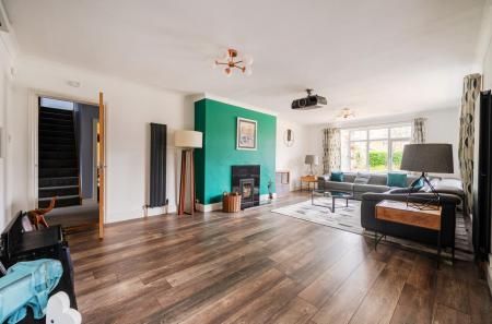 Hook Crescent Silverwood Photos (14).jpg