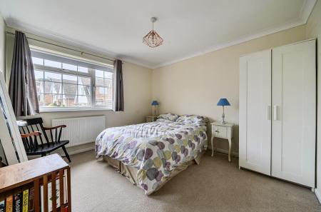 Clanfield Close 7 (13).jpg