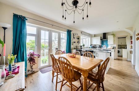 Clanfield Close 7 (3).jpg