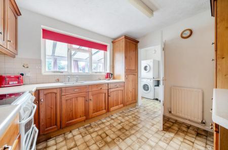 12 Tuscan Walk (17).jpg