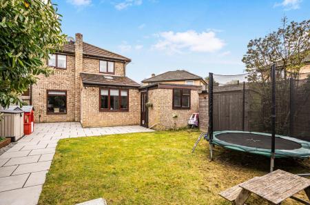 Boynton Close 3 (8).jpg