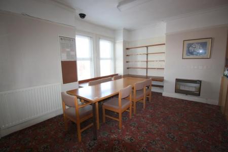 Consulting room 7