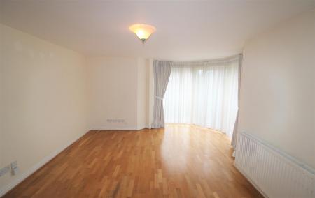 Lounge/ Kitchen